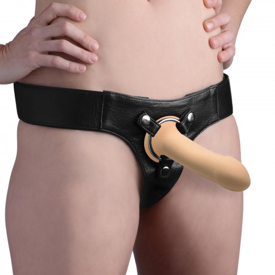 Squeezable Phallic Dildo - Flesh